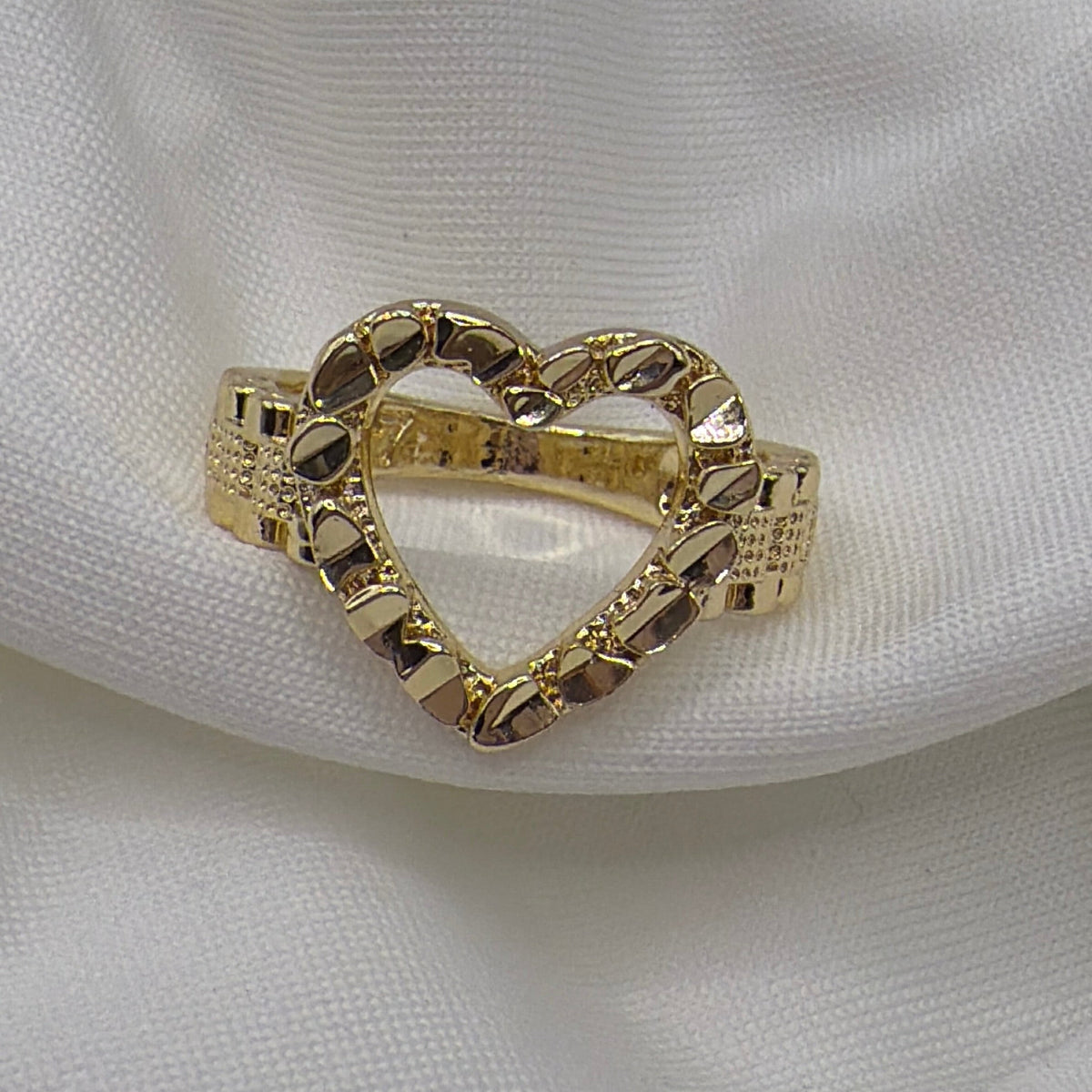 Open Nug ring