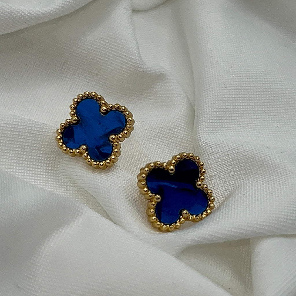Stud flower