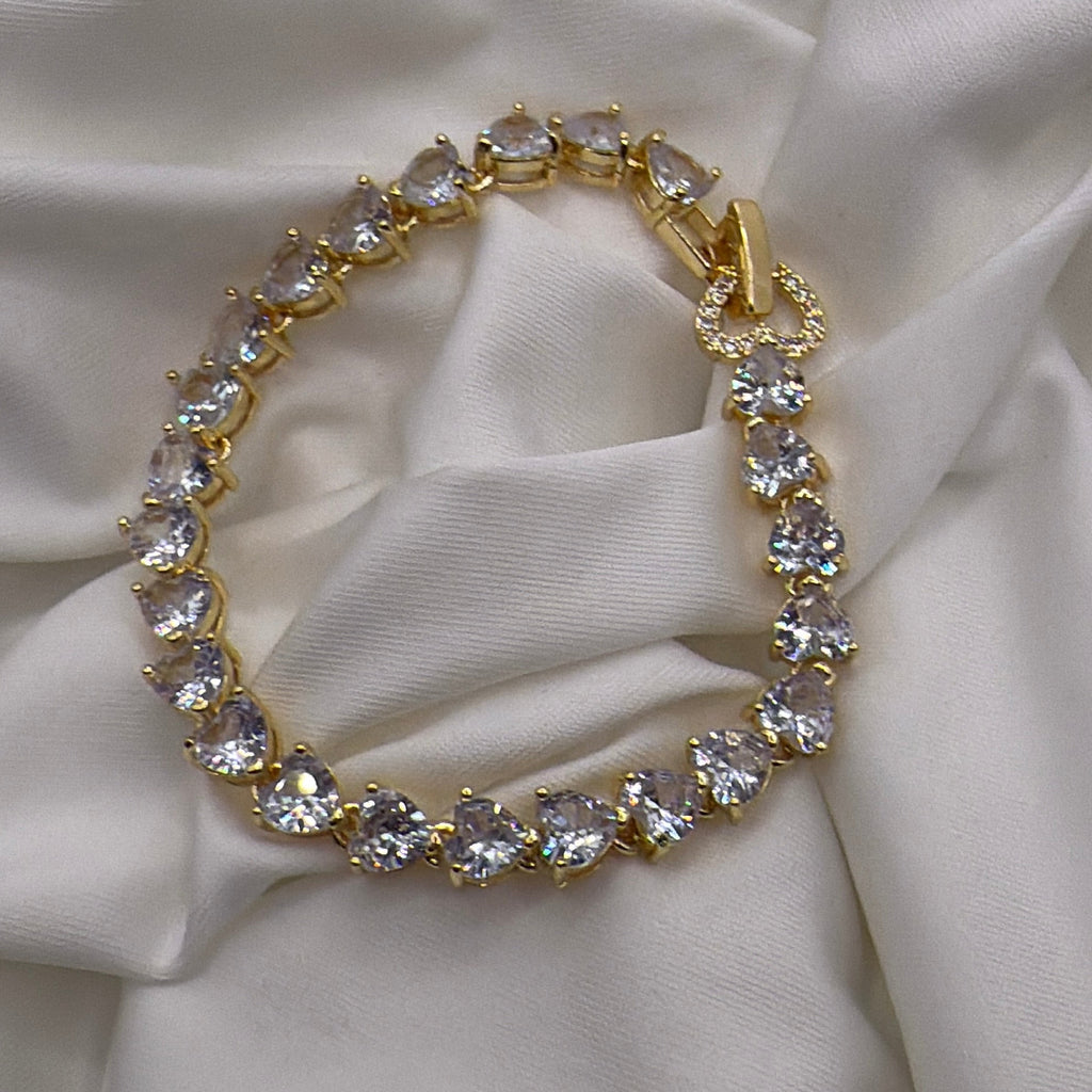Heart together bracelet