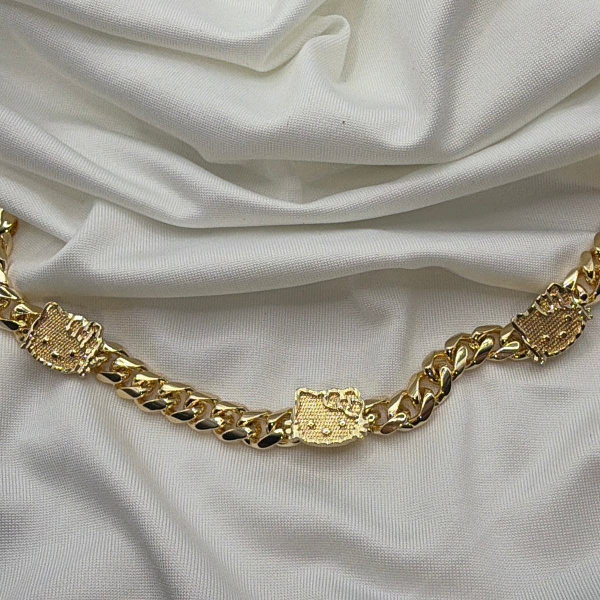 HK bracelet 2