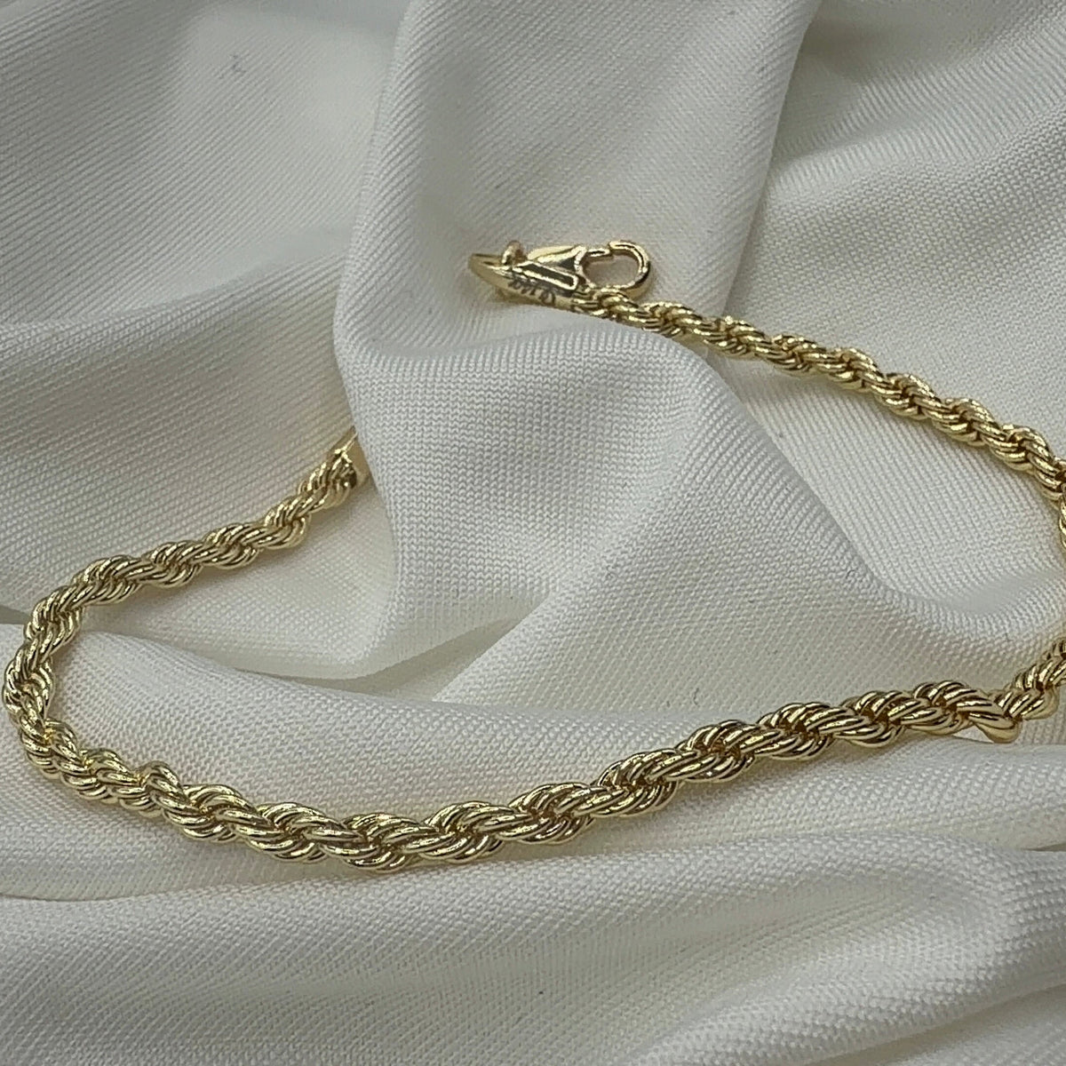 Rope bracelet